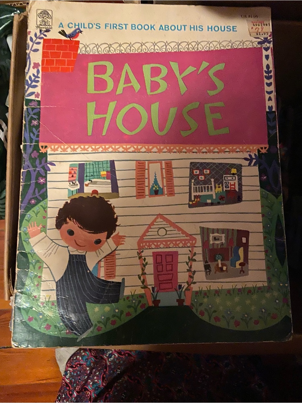 Vintage Retro illustrations Baby Baby's House Illustrated Children's Book kids
